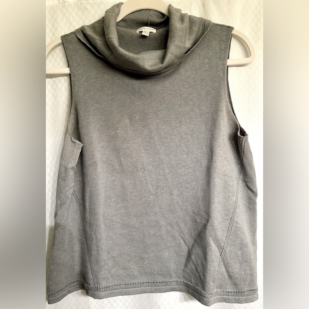 Garnet Hill Medium Sweater Vest